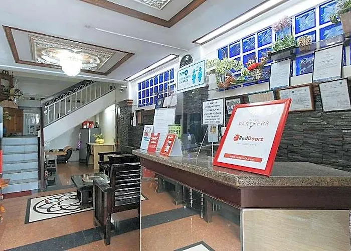 L Mansion 2 Palanan Makati 2*
