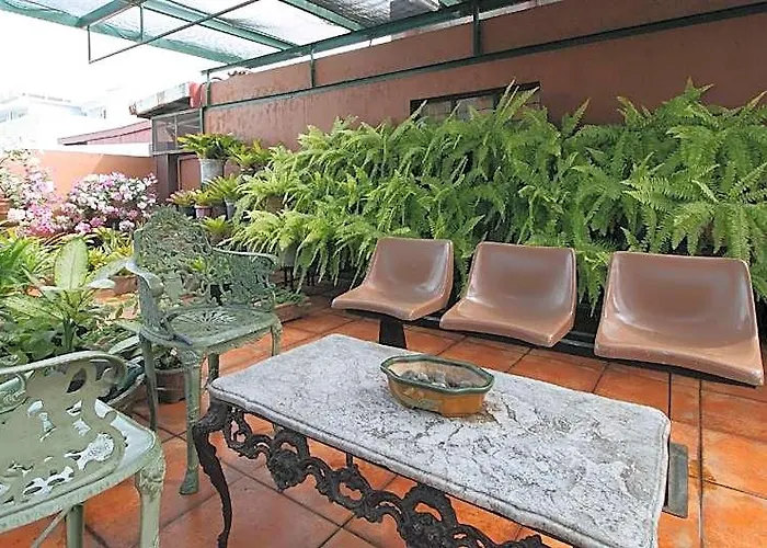 L Mansion 2 Palanan Makati Hotel Manila