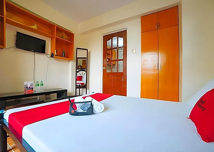 L Mansion 2 Palanan Makati Hotel 2*