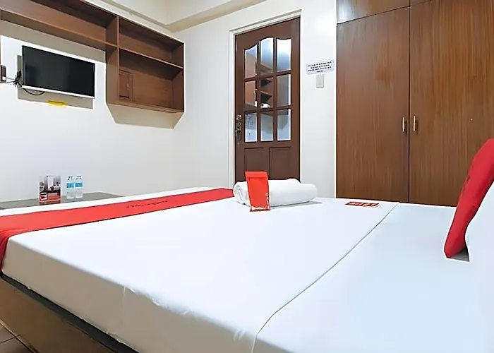 L Mansion 2 Palanan Makati Hotel 2*