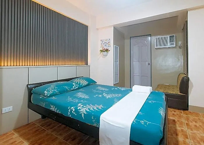 L Mansion 2 Palanan Makati 2*